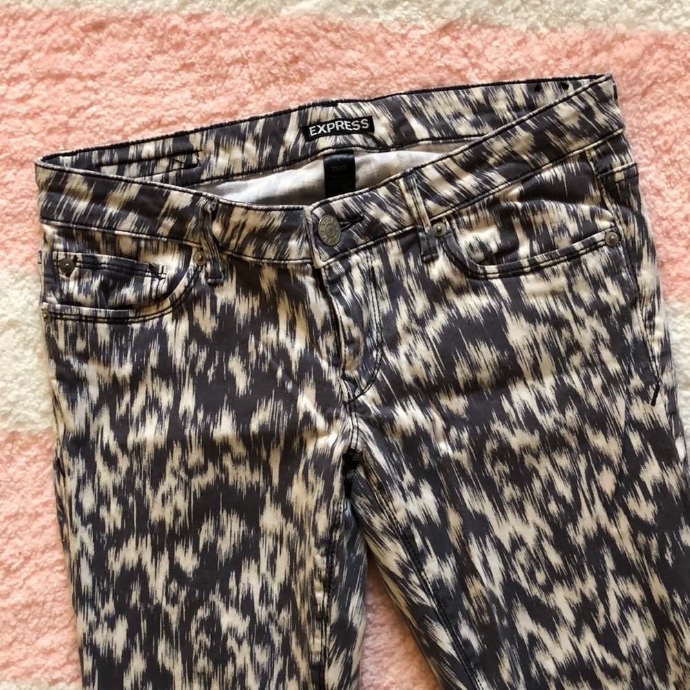 Pants With A Pattern. - image 2